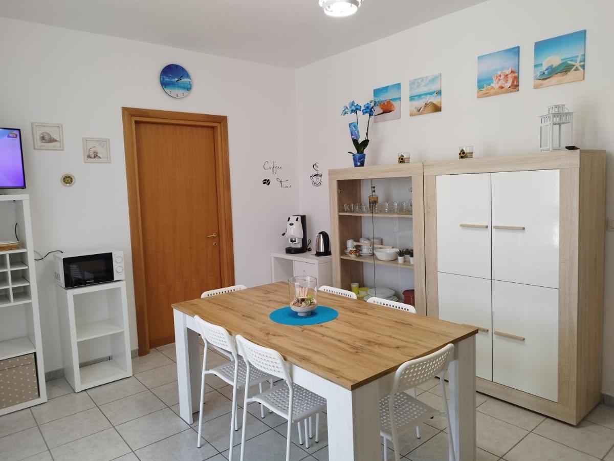 Casa Vacanze Il Sorriso Di Emi Торре-Суда Экстерьер фото